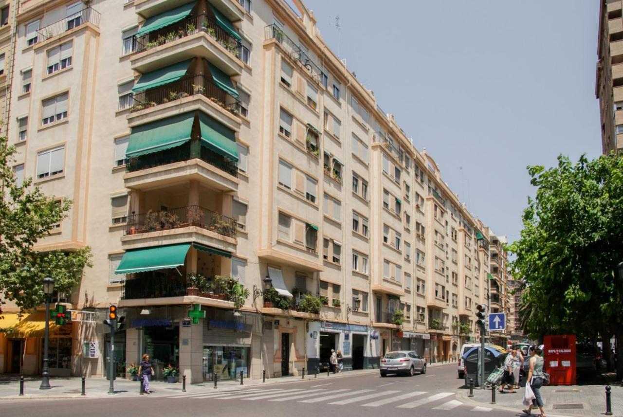 Apartamentos Fv Flats Valencia - Mestalla 7 Zewnętrze zdjęcie